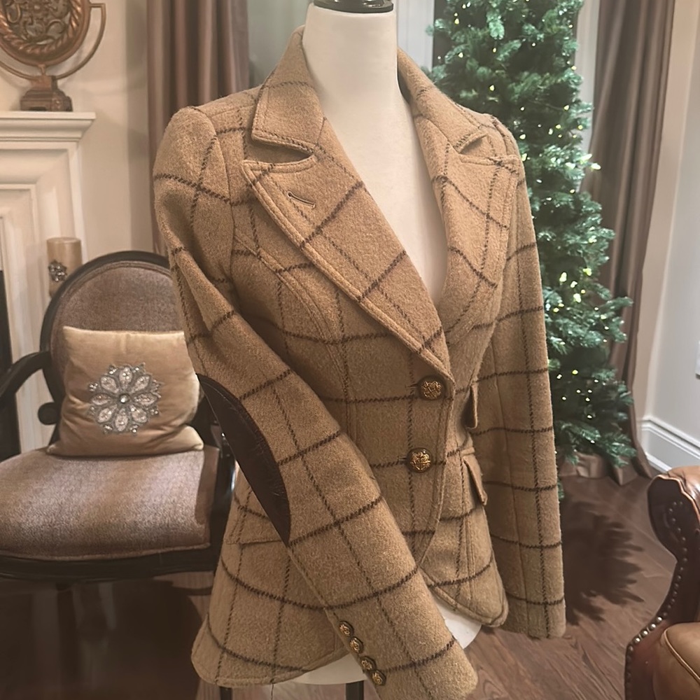 Beautiful equestrian Smythe blazer